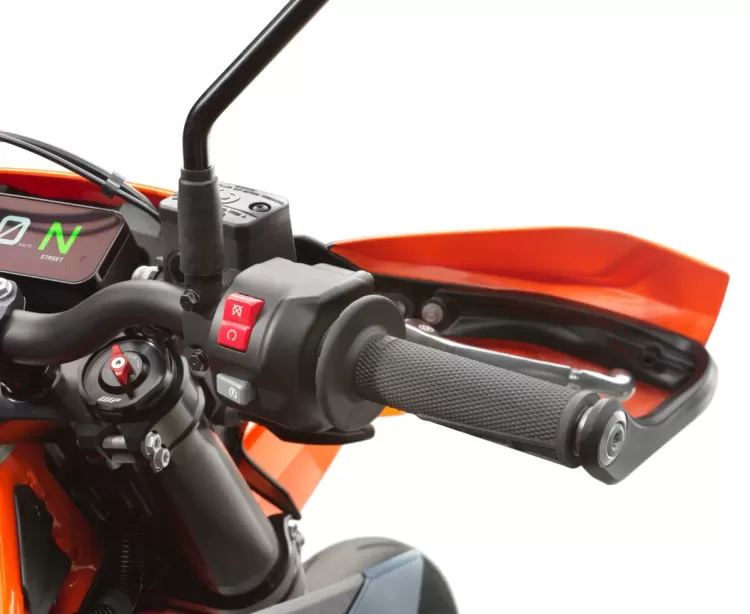 659439 My26 Ktm 690 Smc R Detail Switch Cube Right Eu Global Usa Studio