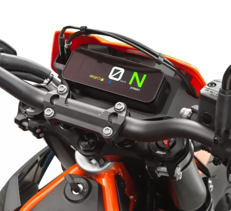 659437 My26 Ktm 690 Smc R Detail Dashboard Eu Global Usa Studio
