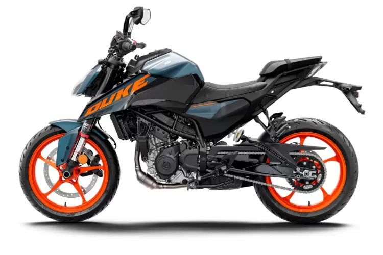 542128 My24 Ktm 125 Duke Studio 90 Left 04 Studio India Global Europe 03 Studio
