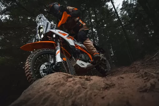 2025-ktm-390-adventure-r-2.jpg