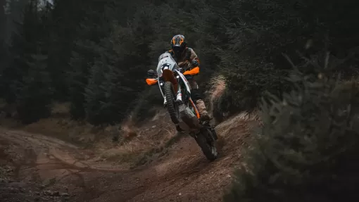 2025-ktm-390-adventure-r-3.jpg