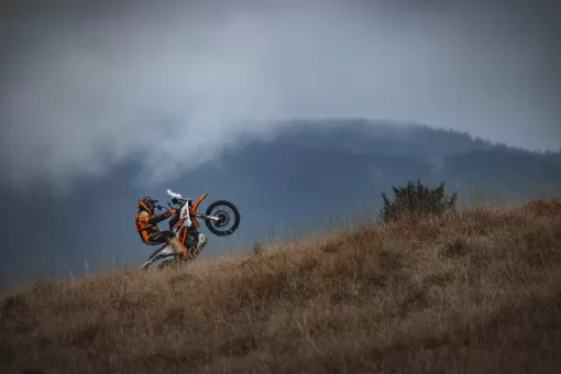 2025-ktm-390-adventure-r-7.jpg